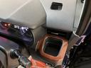 １年間走行距離無制限保証／衝突軽減ブレーキ／ナビ／ＥＴＣ／スマートキー／オートエアコン／シートヒーター／ＬＥＤヘッドライト・フォグランプ／オートライト／フロントベンチシート／横滑り防止装置／（大阪府）の中古車