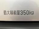 １年間走行距離無制限保証／衝突軽減ブレーキ／１．１万キロ／パワーウインドウ／アイドリングストップ／横滑り防止装置／コーナーセンサー／（大阪府）の中古車