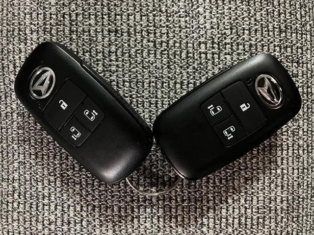 ムーヴキャンバスストライプスＧ　サポカーＳワイド適合元弊社試乗車・１０インチ純正メモリーナビ・バックカメラ・衝突回避支援ブレーキ・誤発信抑制機能・電動パーキングブレーキ・シートヒーター・両側オートスライドドア・ホッとカップホルダー・置き楽ボックス（大阪府）の中古車