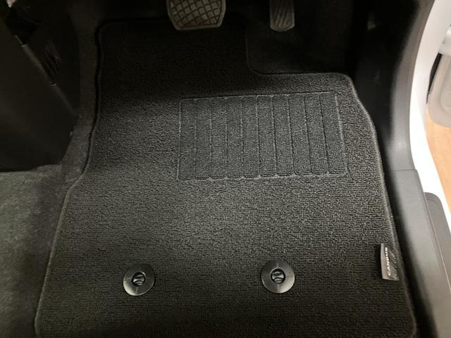 ムーヴキャンバスストライプスＧターボ　Ｒ６年式／バックカメラ対応／ＡＣＣサポカーＳワイド適合　バックカメラ対応　ＵＳＢ接続端子　電動パーキングブレーキ　シートヒーター　両側オートスライドドア　Ｐスタート　全車速追従機能付ＡＣＣ　ホッとカップホルダー　キーフリー（大阪府）の中古車