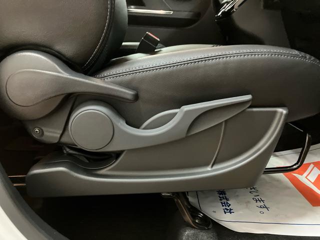 タントカスタムＲＳ　Ｒ７年／新車保証継承／ターボ／衝突軽減ブレーキターボ　スマートアシスト　バックカメラ　両側リヤパワースライドドア　プッシュボタンエンジンスタート　シートヒーター　ＬＥＤヘッドライト　アルミホイール　オートエアコン　オートライト　ＡＢＳ（大阪府）の中古車