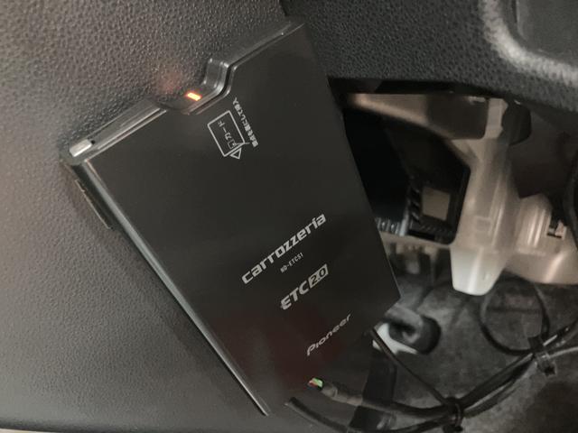 ハイゼットカーゴクルーズＳＡIII　ＣＤステレオ／社外品前後ドラレコ／ＥＴＣスマートアシストＩＩＩ　ＬＥＤヘッドライト／フォグ　ＡＵＸ入力端子付ＣＤステレオ　電動格納ミラー　キーレス　両側スライドドア　マニュアルエアコン　パワーウィンドウ（大阪府）の中古車