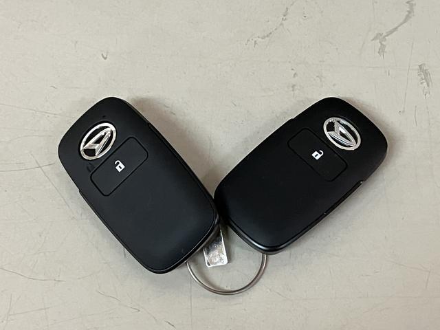タフトＧ　ダーククロムベンチャー　Ｒ７年式／法規対応済スカイフィールトップ　ＬＥＤヘッドランプ／フォグ　運転席／助手席シートヒーター　プッシュボタンスタート　キーフリーシステム　電動パーキングブレーキ　バックカメラ対応　１５インチアルミホイール（大阪府）の中古車