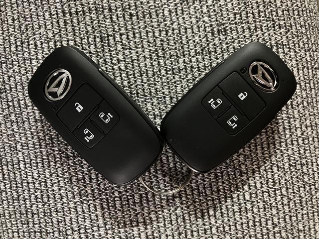 ムーヴキャンバスストライプスＧ　Ｒ７年式届出済未使用車／ナビ／ＦＲドラレコサポカーＳワイド適合　バックカメラ対応　ＵＳＢ接続端子　電動パーキングブレーキ　シートヒーター　両側オートスライドドア　Ｐスタート　ホッとカップホルダー　キーフリー（大阪府）の中古車