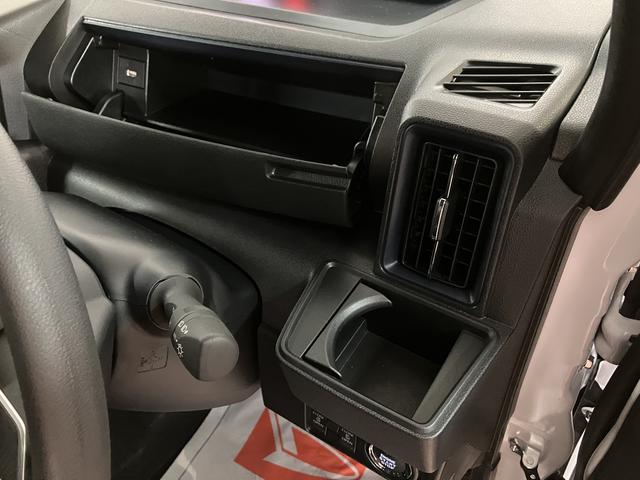 タントカスタムＸ／Ｒ７年式／法規対応済／バックカメラ対応車令和７年式／走行４ｋｍ／法規対応後モデル／届出済未使用車／バックカメラ対応車／前席シートヒーター／両側パワースライドドア／ＬＥＤヘッドライト・フォグランプ／アルミホイール／オートエアコン／キーフリー（大阪府）の中古車