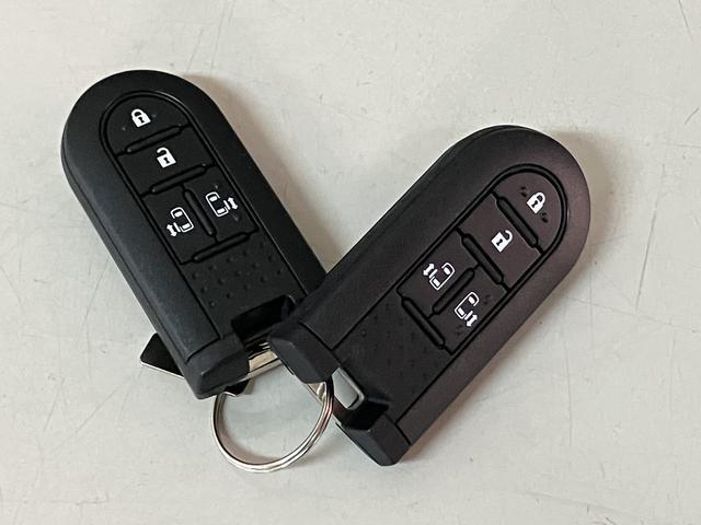 トールカスタムＧ　ＳＡII　ナビ／ドラレコ／パノラマカメラ／ＥＴＣ台風被害のためルーフ交換／１年間距離無制限保証／１．４万キロ／衝突軽減ブレーキ／純正ナビ／パノラマモニター／ドラレコ／ＥＴＣ／両側電動スライド／スマートキー／ＬＥＤヘッドライト・フォグランプ／（大阪府）の中古車