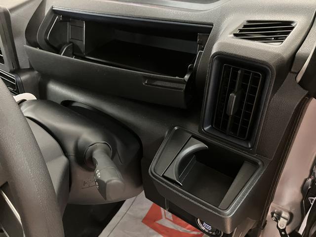 タントスローパーＬ　Ｒ７年式／法規対応済／バックカメラ対応届出済未使用車　走行３キロ　保証継承　車いす乗降車（スロープ式）　衝突軽減ブレーキ　横滑り防止装置　バックカメラ　プッシュスタート　両側スライドドア　ＬＥＤヘッドライト　コーナーセンサー（大阪府）の中古車