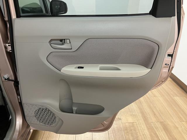 ムーヴＸ　ＳＡII／１年保証／衝突軽減ブレーキ／ナビ／ＥＴＣ／１年間距離無制限保証／衝突軽減ブレーキ／ナビ／ＥＴＣ／スマートキー／オートエアコン／１４インチアルミホイール／横滑防止装置／アイドリングストップ／フロントベンチシート／Ｂｌｕｅｔｏｏｔｈ／フルセグＴＶ（大阪府）の中古車