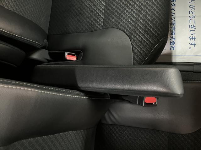 タントカスタムＲＳ　走行１．４万キロ／９インチナビ／パノラマモニタ走行１．４万キロ／９インチナビ／フルセグ／ＣＤ／ＤＶＤ／Ｂｌｕｅｔｏｏｔｈ／ＵＳＢ／パノラマモニター／前後ドラレコ／ＥＴＣ／キーフリー／両側電動パワースライド／シートヒーター／電動パーキングブレーキ（大阪府）の中古車