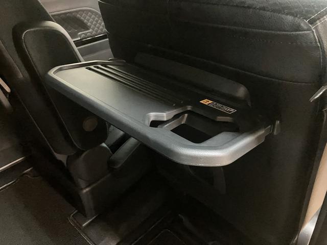 タントカスタムＲＳ　走行１．４万キロ／９インチナビ／パノラマモニタ走行１．４万キロ／９インチナビ／フルセグ／ＣＤ／ＤＶＤ／Ｂｌｕｅｔｏｏｔｈ／ＵＳＢ／パノラマモニター／前後ドラレコ／ＥＴＣ／キーフリー／両側電動パワースライド／シートヒーター／電動パーキングブレーキ（大阪府）の中古車