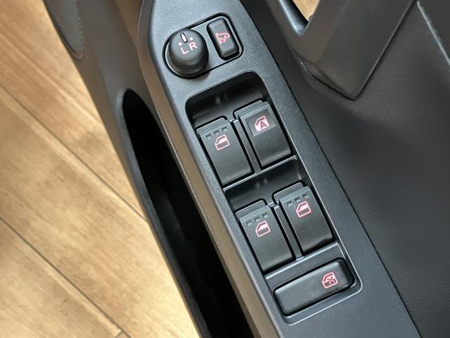 ミライースＸ　ＳＡIII／届出済未使用車／走行９ｋｍ／ＬＥＤライト走行９ｋｍ／ＬＥＤヘッドライト／電動格納ミラー／クリアランスソナー／アイドリングストップ／キーレスエントリー（大阪府）の中古車