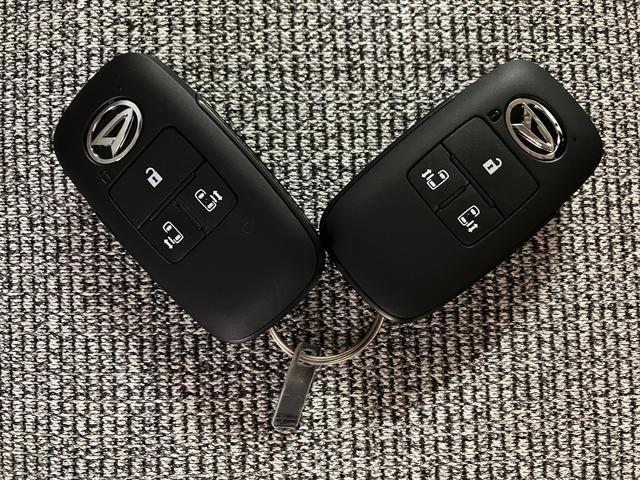 ムーヴキャンバスストライプスＧ　Ｒ７年式／ナビ／ＦＲドラレコ／バックカメラサポカーＳワイド適合　バックカメラ　ＵＳＢ接続端子　電動パーキングブレーキ　シートヒーター　両側オートスライドドア　Ｐスタート　ホッとカップホルダー　キーフリー（大阪府）の中古車