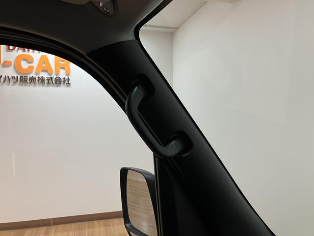 ハイゼットカーゴＤＸ　サポカーＳワイド適合届出済未使用車・衝突被害軽減ブレーキ・横滑り防止装置・スピーカー一体型ＡＭＦＭラジオ・ＡＢＳ・アイドリングストップ・両側スライドドア・マニュアルエアコン・パワーステアリング・前席パワーウィンドウ（大阪府）の中古車