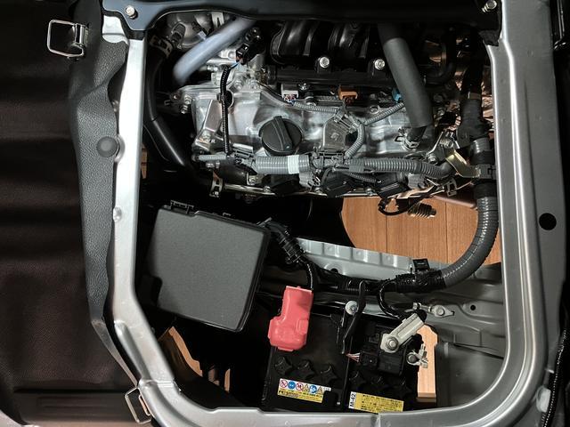 ハイゼットカーゴＤＸ　サポカーＳワイド適合届出済未使用車・衝突被害軽減ブレーキ・横滑り防止装置・スピーカー一体型ＡＭＦＭラジオ・ＡＢＳ・アイドリングストップ・両側スライドドア・マニュアルエアコン・パワーステアリング・前席パワーウィンドウ（大阪府）の中古車