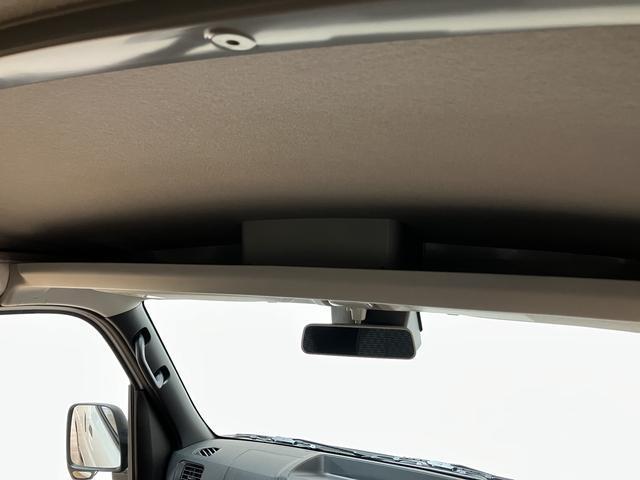 ハイゼットカーゴＤＸ　Ｒ７年式／法規対応済／届出済未使用車Ｒ７年式の届出済み未使用車のハイゼットカーゴ入荷しました♪キーレスやオーバーヘッドシェルフ、前席パワーウィンドウにリヤスモークガラス等装備充実グレードのデラックスです☆（大阪府）の中古車