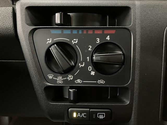 ハイゼットカーゴＤＸ　Ｒ７年式届出済未使用車／法規対応済／走行３ｋｍ衝突被害軽減ブレーキ　横滑り防止装置　ＡＢＳ　アイドリングストップ　両側スライドドア　マニュアルエアコン　パワーステアリング　前席パワーウィンドウ　届出済未使用車（大阪府）の中古車