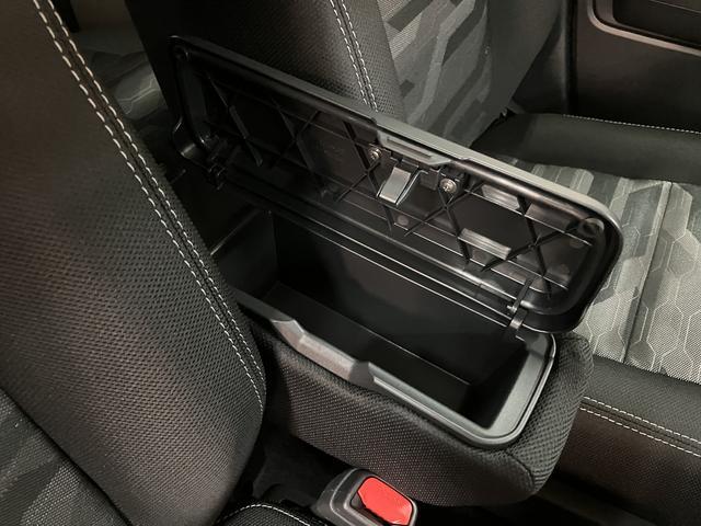 タフトＧダーククロムベンチャー　Ｒ７年式／法規対応済／バックカメラ走行無制限１年保証　前後コーナーセンサー　前席シートヒーター　スカイフィールトップ　オートマチックハイビーム　ＬＥＤヘッドライト　オートブレーキホールド　スマートキー　１５インチ純正アルミホイール（大阪府）の中古車