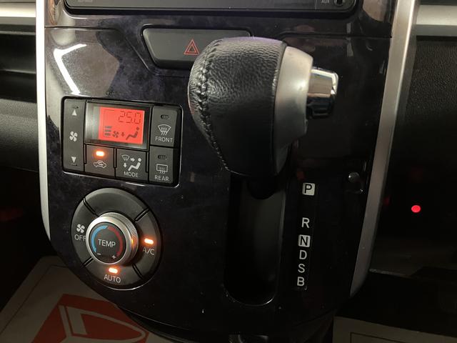 タントカスタムＲＳ　トップエディションＳＡII　ナビ／バックカメラスマートアシストＩＩ　ＬＥＤヘッドライト／フォグ　ナビ　バックカメラ　ＥＴＣ　両側電動スライドドア　オートエアコン　キーフリー　盗難防止セキュリティアラーム（大阪府）の中古車