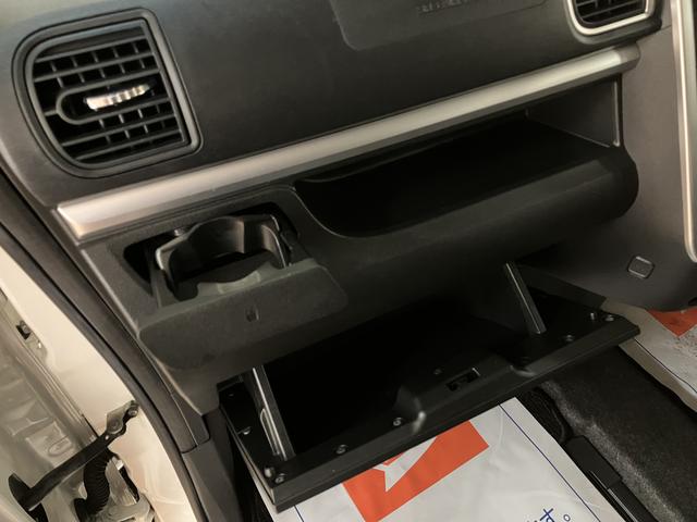 タントカスタムＲＳ　トップエディションＳＡII　ナビ／バックカメラスマートアシストＩＩ　ＬＥＤヘッドライト／フォグ　ナビ　バックカメラ　ＥＴＣ　両側電動スライドドア　オートエアコン　キーフリー　盗難防止セキュリティアラーム（大阪府）の中古車