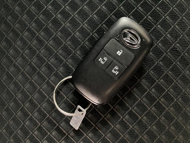 タントカスタムＸセレクション　９インチナビ／バックカメラ／ＥＴＣスマートアシスト　ＬＥＤヘッドライト／フォグ　９インチナビ　バックカメラ　ＥＴＣ　ナビ連動前後ドライブレコーダー　両側電動スライドドア　運転席ロングシートスライド　オートエアコン（大阪府）の中古車