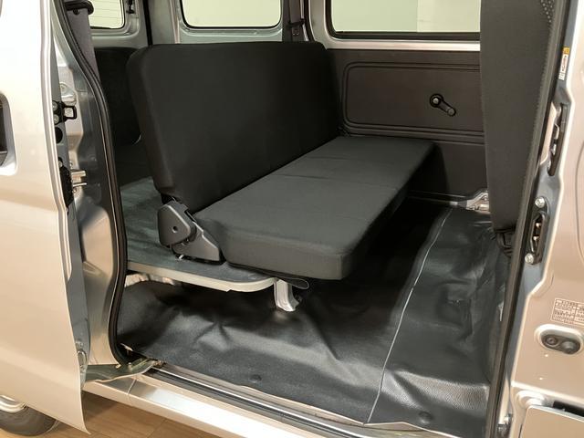 ハイゼットカーゴデラックスＳＡIII／走行１．７万キロ／車検整備渡し／走行１．７万キロ／車検整備渡し／１年間走行距離無制限保証／バックカメラ／パワーウインドウ／キーレス／ＬＥＤヘッドライト／衝突軽減ブレーキ／アイドリングストップ／オートハイビーム／ハンガーバー／（大阪府）の中古車