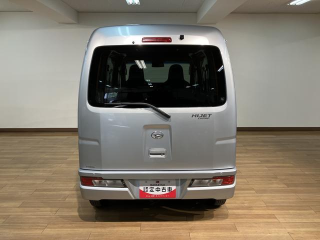 ハイゼットカーゴデラックスＳＡIII／走行１．７万キロ／車検整備渡し／走行１．７万キロ／車検整備渡し／１年間走行距離無制限保証／バックカメラ／パワーウインドウ／キーレス／ＬＥＤヘッドライト／衝突軽減ブレーキ／アイドリングストップ／オートハイビーム／ハンガーバー／（大阪府）の中古車