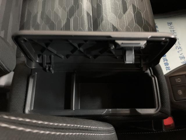 タフトＧターボ　クロムベンチャー　ナビ／ＦＲドラレコ／バックカメラスカイフィールトップ　ＬＥＤヘッドランプ　ＬＥＤフォグランプ　運転席／助手席シートヒーター　アダプティブクルーズコントロール　キーフリー　電動パーキングブレーキ　１５インチアルミホイール（大阪府）の中古車
