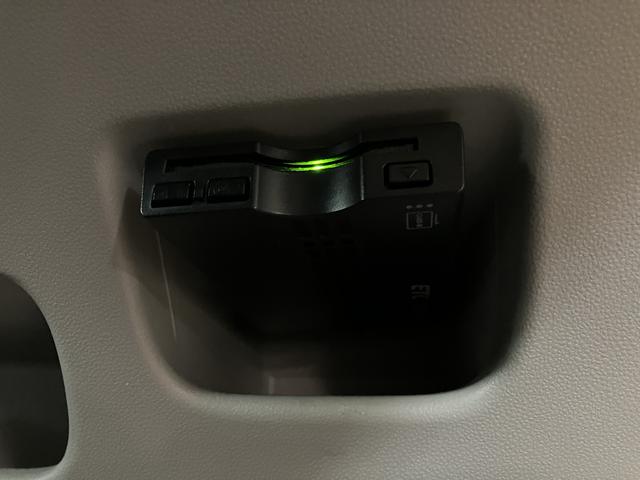 ムーヴＬ／１年間走行距離無制限保証／車検整備付／修復歴有／研修車１年間走行距離無制限保証　車検整備付　キーレスエントリー　Ｂｌｕｅｔｏｏｔｈ機能付きフルセグナビ　ＥＴＣ　ＵＳＢ　アイドリングストップ機能　横滑り防止装置　１４インチフルホイールキャップ（大阪府）の中古車