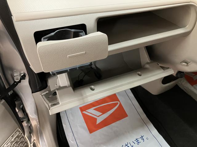 ムーヴＬ／１年間走行距離無制限保証／車検整備付／修復歴有／研修車１年間走行距離無制限保証　車検整備付　キーレスエントリー　Ｂｌｕｅｔｏｏｔｈ機能付きフルセグナビ　ＥＴＣ　ＵＳＢ　アイドリングストップ機能　横滑り防止装置　１４インチフルホイールキャップ（大阪府）の中古車