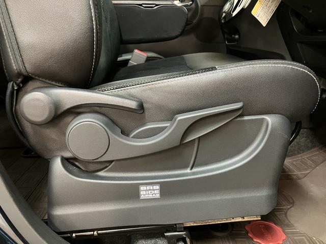 タントカスタムＲＳ　トップエディションＶＳ　ＳＡIII　純正ナビスマートアシストＩＩＩ　ＬＥＤヘッドライト／フォグ　ナビ　パノラマカメラ　ドライブレコーダー　オートエアコン　キーフリー　両側電動スライドドア　アルミホイール　運転席シートヒーター　ＵＳＢ（大阪府）の中古車