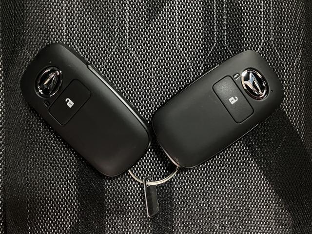 タフトＧダーククロムベンチャー　Ｒ７年式／法規対応済／バックカメラ走行無制限１年保証　前後コーナーセンサー　前席シートヒーター　スカイフィールトップ　オートマチックハイビーム　ＬＥＤヘッドライト　オートブレーキホールド　スマートキー　１５インチ純正アルミホイール（大阪府）の中古車