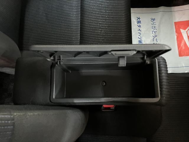 ムーヴＸ　純正ワンセグナビ／バックカメラ／プッシュボタンスタート純正ナビ　ワンセグＴＶ　ＣＤ　バックカメラ　ステアリングスイッチ　エコアイドル　キーフリーシステム　プッシュボタンスタート　オートエアコン　１４インチ純正アルミホイール　一年間走行距離無制限保証（大阪府）の中古車