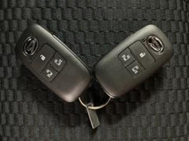 タントカスタムＲＳ　※傷有／Ｒ７年式／法規対応済／バックカメラ対応サポカーＳワイド適合　新車保証継承　ターボ車　バックカメラ　両側電動スライドドア　キーフリー　前席シートヒーター　ＬＥＤヘッドライト　１５インチアルミホイール　オートエアコン　オートライト（大阪府）の中古車