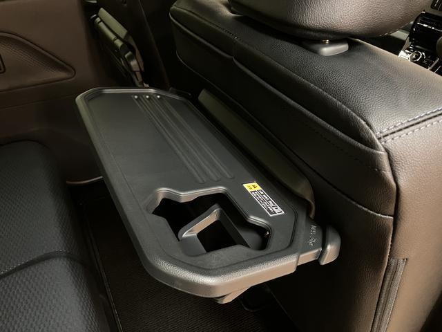 タントカスタムＲＳ　※傷有／Ｒ７年式／法規対応済／バックカメラ対応サポカーＳワイド適合　新車保証継承　ターボ車　バックカメラ　両側電動スライドドア　キーフリー　前席シートヒーター　ＬＥＤヘッドライト　１５インチアルミホイール　オートエアコン　オートライト（大阪府）の中古車