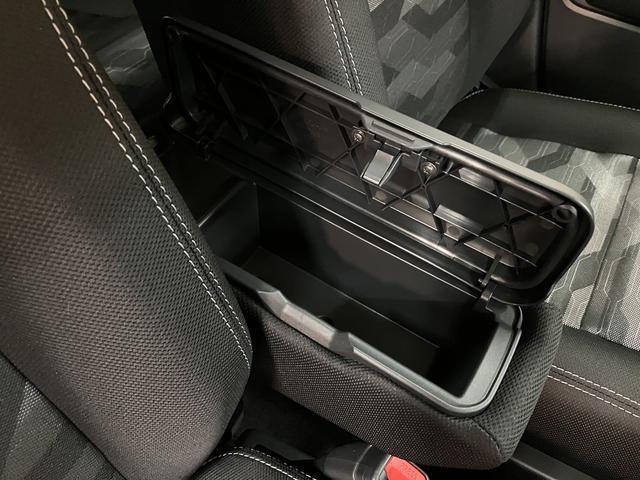 タフトＧターボダーククロムベンチャー　Ｒ７年／法規対応済／Ｂカメラスカイフィールトップ　アダプティブクルーズコントロール　ＬＥＤヘッド／フォグ　運／助シートヒーター　プッシュボタンスタート　キーフリー　電動パーキングブレーキ　バックカメラ　１５インチアルミホイール（大阪府）の中古車