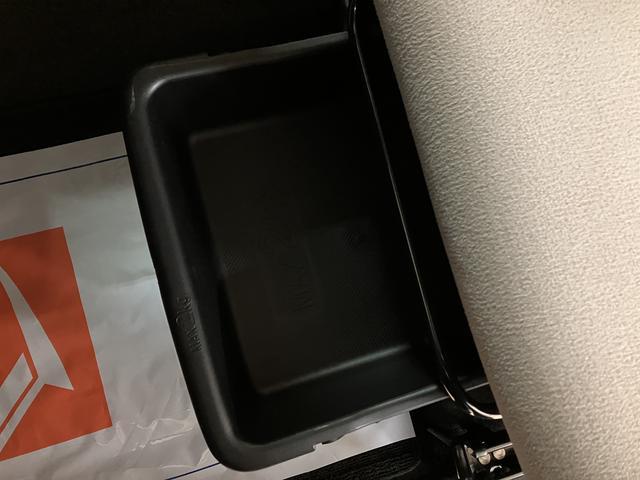 ムーヴキャンバスＧメイクアップ　ＳＡII　ナビ／バックカメラ／両側電動ＳＤスマートアシストＩＩ　ＬＥＤヘッドライト／フォグ　ナビ　バックカメラ　キーフリー　オートエアコン　両側電動スライドドア　オートライト　置き楽ボックス　盗難防止セキュリティアラーム（大阪府）の中古車