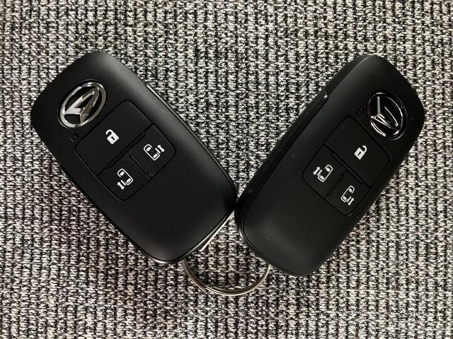 ムーヴキャンバスストライプスＧターボ／ナビ／前後ドラレコ／クルコン／電スラ１年間走行距離無制限保証／走行８キロ／ナビ／ＢＬＵＥＴＯＯＴＨ／ＵＳＢ／バックカメラ／前後ドラレコ／前席シートヒーター／クルーズコントロール／両側電動スライドドア／スマートキー／ＬＥＤヘッドライト／（大阪府）の中古車