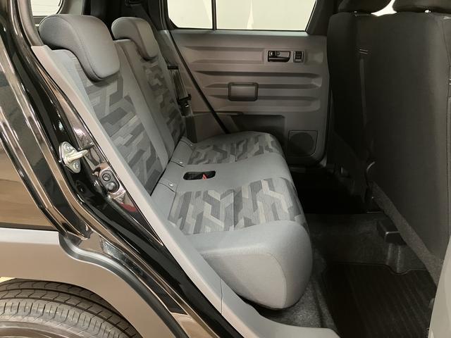 タフトＧターボ　ダーククロムベンチャー／届出済未使用車／クルコン／届出済未使用車／走行１３キロ／新車保証継承／クルコン／バックカメラ／シートヒーター／ガラスルーフ／カーテンエアバッグ／サイドエアバッグ／衝突軽減ブレーキ／運転席シートリフター／ＬＥＤヘッドライト／（大阪府）の中古車