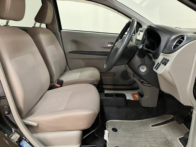 ミライースＸ　走行２．３万／車検整備付／ＣＤ／ＡＵＸ／キーレスエコアイドル　ハロゲンヘッドライト　ＡＵＸ入力端子付ＣＤステレオ　キーレスエントリー　マニュアルエアコン　電動格納ミラー　ＥＴＣ　盗難防止セキュリティアラーム　フロアマット（大阪府）の中古車