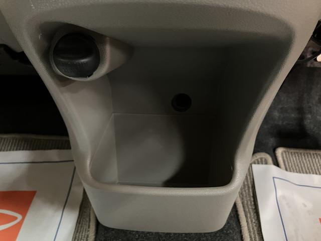 ミライースＸ　走行２．３万／車検整備付／ＣＤ／ＡＵＸ／キーレスエコアイドル　ハロゲンヘッドライト　ＡＵＸ入力端子付ＣＤステレオ　キーレスエントリー　マニュアルエアコン　電動格納ミラー　ＥＴＣ　盗難防止セキュリティアラーム　フロアマット（大阪府）の中古車
