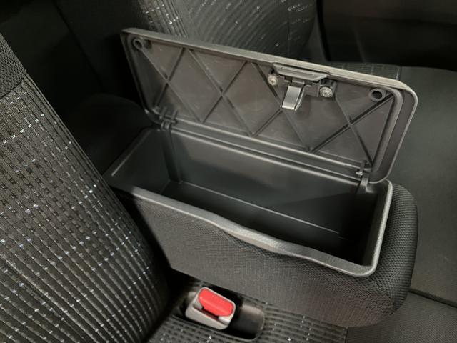ムーヴカスタム　ＲＳ　ＡＵＸ入力端子ＣＤ／ターボ／キーフリーターボ　ＡＵＸ入力端子ＣＤチューナー　ＬＥＤヘッドライト／ハロゲンフォグ　オートエアコン　キーフリー　電動格納ミラー　アルミホイール　盗難防止セキュリティアラーム（大阪府）の中古車
