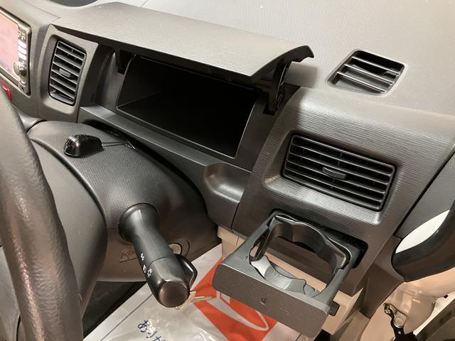 ムーヴＬ　Ｂｌｕｅｔｏｏｔｈ対応ナビ／ＥＴＣ／キーレス／車検整備付ハロゲンヘッドライト　Ｂｌｕｅｔｏｏｔｈ対応ナビ　ＥＴＣ　オートエアコン　キーレスエントリー　電動格納ミラー　パワーウィンドウ　盗難防止セキュリティアラーム（大阪府）の中古車