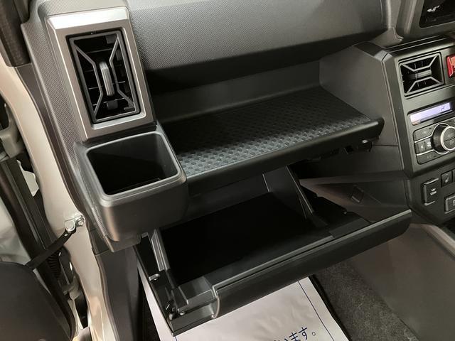 タフトＧターボ　ダーククロムベンチャー　Ｒ７年式届出済未使用車スカイフィールトップ　ＬＥＤヘッドランプ　ＬＥＤフォグランプ　運転席／助手席シートヒーター　プッシュボタンスタート　キーフリーシステム　電動パーキングブレーキ　バックカメラ　１５インチアルミホイール（大阪府）の中古車