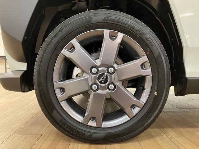 タフトＧターボ　ダーククロムベンチャー　Ｒ７年式届出済未使用車スカイフィールトップ　ＬＥＤヘッドランプ　ＬＥＤフォグランプ　運転席／助手席シートヒーター　プッシュボタンスタート　キーフリーシステム　電動パーキングブレーキ　バックカメラ　１５インチアルミホイール（大阪府）の中古車