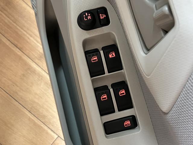 ムーヴＬ　Ｂｌｕｅｔｏｏｔｈ対応ナビ／キーレス／車検整備付ハロゲンヘッドライト　Ｂｌｕｅｔｏｏｔｈ対応ナビ　キーレスエントリー　マニュアルエアコン　電動格納ミラー　ＵＳＢ入力端子　盗難防止セキュリティアラーム　アイドリングストップ（大阪府）の中古車