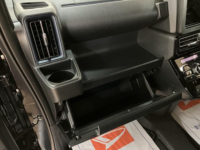 タントカスタムＲＳ／サポカーＳワイド適合／法規対応済／バックカメラ新車保証継承　ターボ　バックカメラ　両側リヤパワースライドドア　キーフリーシステム　シートヒーター　ＬＥＤヘッドライト　１５インチアルミホイール　オートＡＣ　オートライト　助手席イージークローザー（大阪府）の中古車