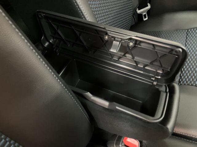 タントカスタムＲＳ／サポカーＳワイド適合／法規対応済／バックカメラ新車保証継承　ターボ　バックカメラ　両側リヤパワースライドドア　キーフリーシステム　シートヒーター　ＬＥＤヘッドライト　１５インチアルミホイール　オートＡＣ　オートライト　助手席イージークローザー（大阪府）の中古車