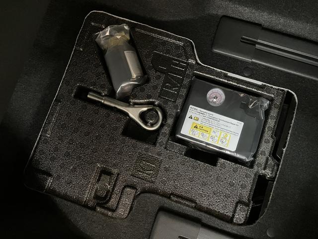 タントカスタムＲＳ／サポカーＳワイド適合／法規対応済／バックカメラ新車保証継承　ターボ　バックカメラ　両側リヤパワースライドドア　キーフリーシステム　シートヒーター　ＬＥＤヘッドライト　１５インチアルミホイール　オートＡＣ　オートライト　助手席イージークローザー（大阪府）の中古車