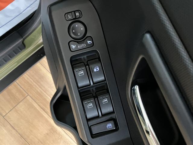 タフトGターボダーククロムベンチャー R7年式届出済未使用車スカイフィールトップ アダプティブクルーズコントロール LEDヘッドライト シートヒーター プッシュボタンスタート キーフリー 電動パーキングブレーキ バックカメラ 15インチアルミホイール(大阪府)の中古車