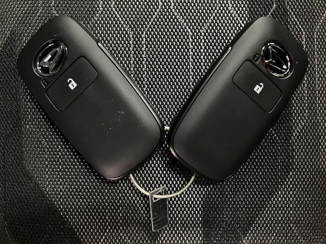 タフトＧ　ダーククロムベンチャー／ディスプレイオーディオ／ＬＥＤ／新車保証継承／衝突軽減ブレーキ／ディスプレイオーディオ／バックカメラ／衝突軽減ブレーキ／ガラスルーフ／シートヒーター／電動Ｐブレーキ／クルーズコントロール／Ｂｌｕｅｔｏｏｔｈ／フルセグＴＶ／ＬＥＤ／（大阪府）の中古車